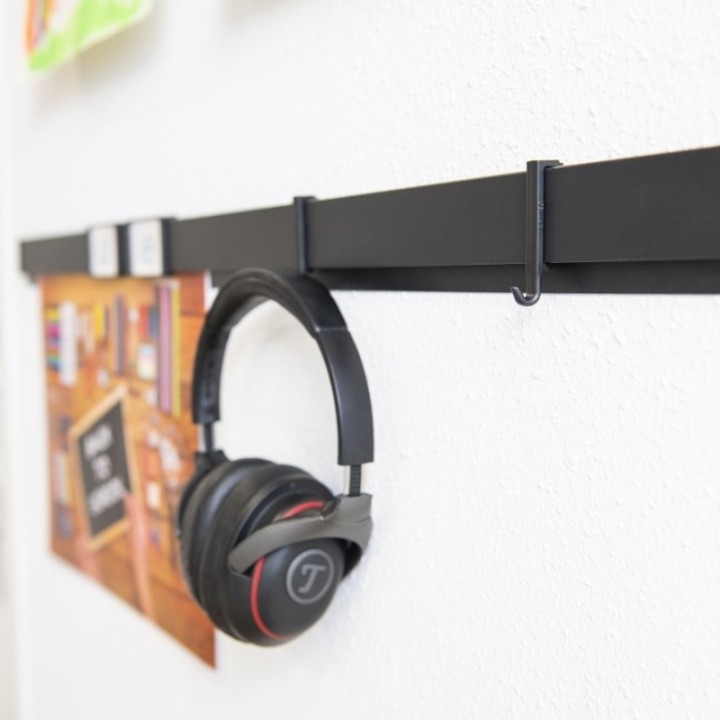 Artiteq Info Rails Clip Hanger 1kg - in 2 colours